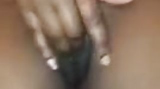 Sexy Ass Ebony Rubbing That Clit