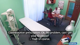 Doctors exam turns into a fuck fiesta quickly